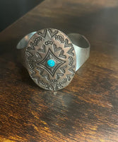 Vintage soul cuff