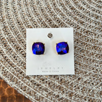 Solid or shimmer chunky studs