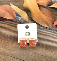 Solid or shimmer chunky studs