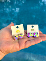 Solid or shimmer chunky studs