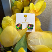 Solid or shimmer chunky studs