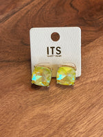 Solid or shimmer chunky studs