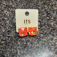 Solid or shimmer chunky studs